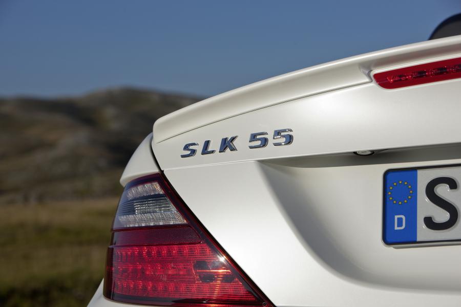  Mercedes-Benz SLK55 AMG 2011 года  (фото 9 из 34)